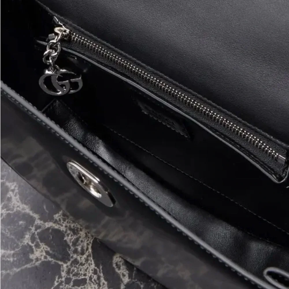 Gucci Half moon leather top handle bag NIB - Picture 7 of 13
